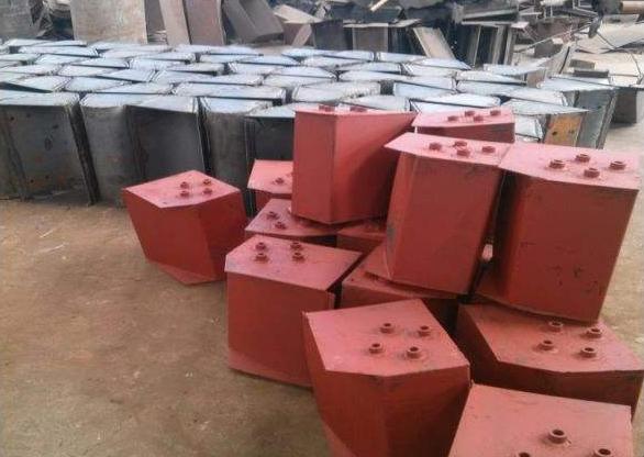 斗式提升机料斗