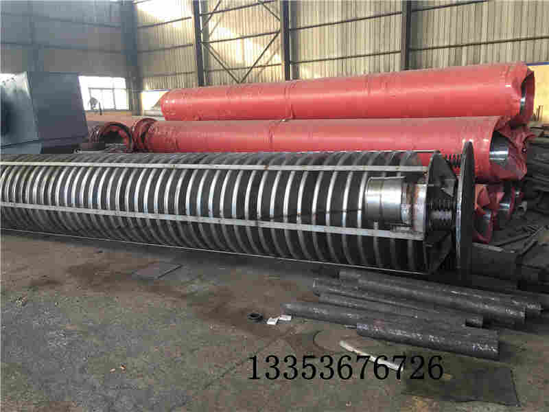 垂直振动提升机制作中