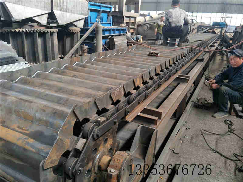 大块尖锐原料专用重型板式喂料机的结构特点介绍