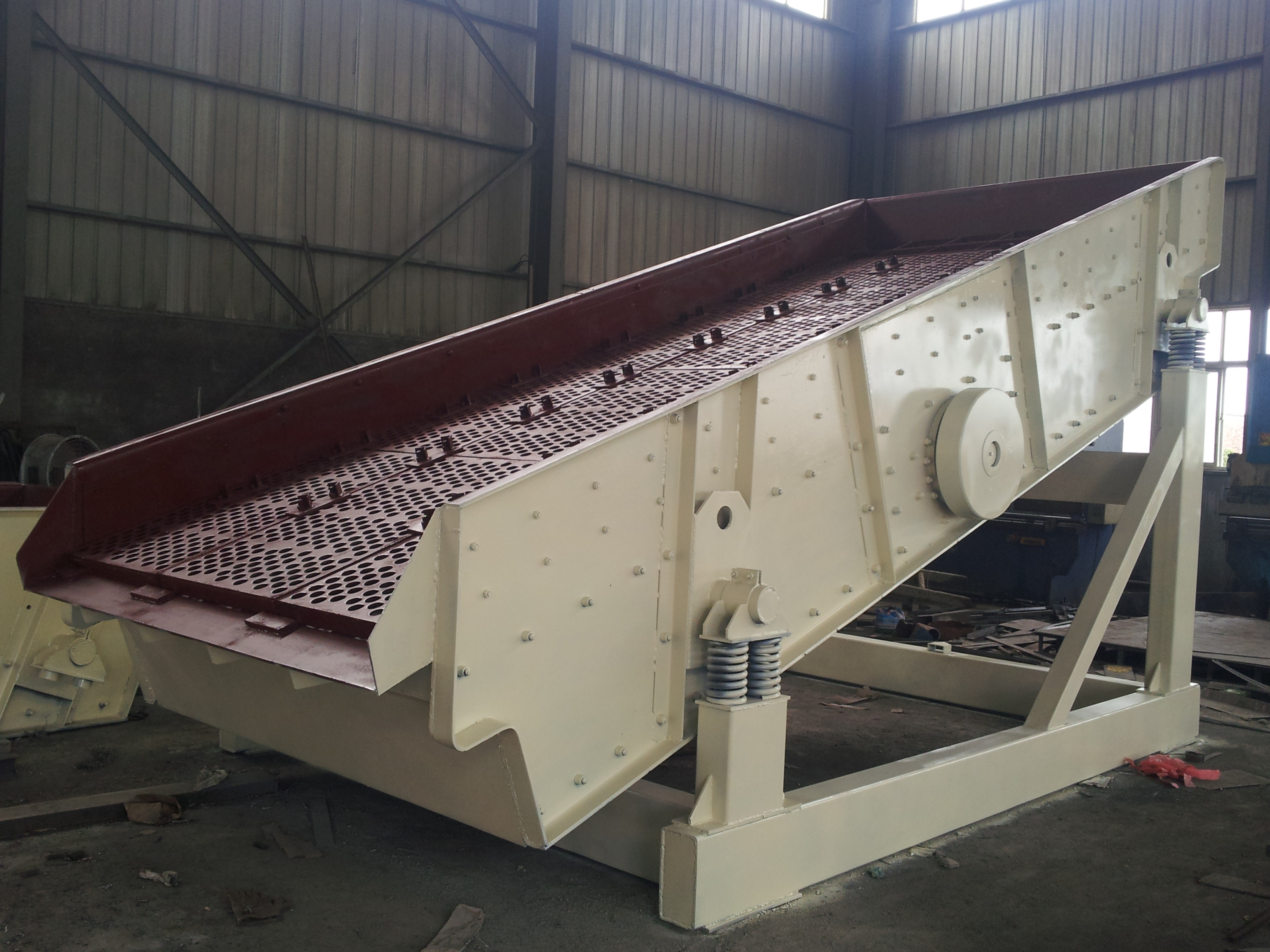 振动筛筛网容易出现哪些问题