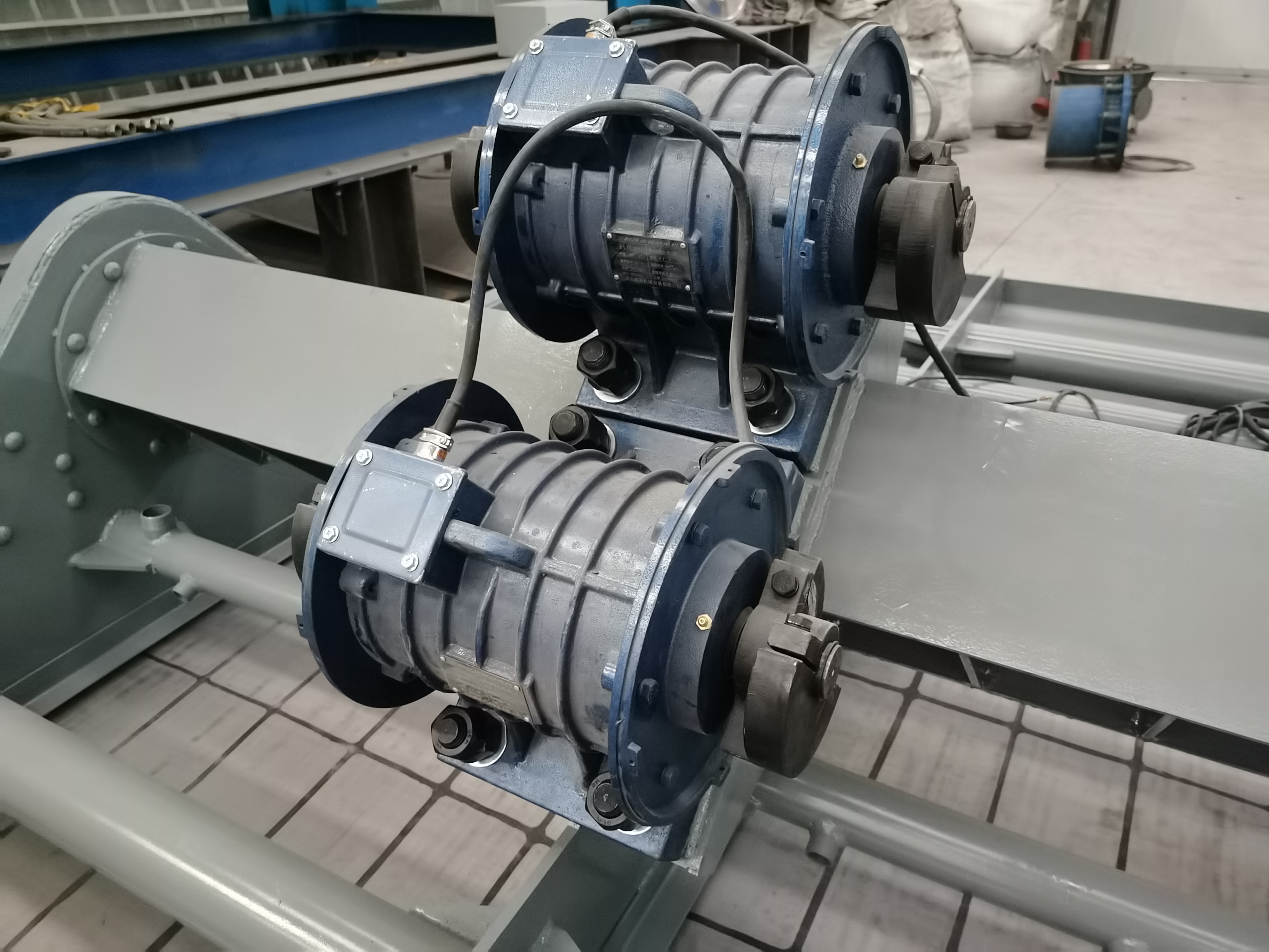 高频振动筛电机